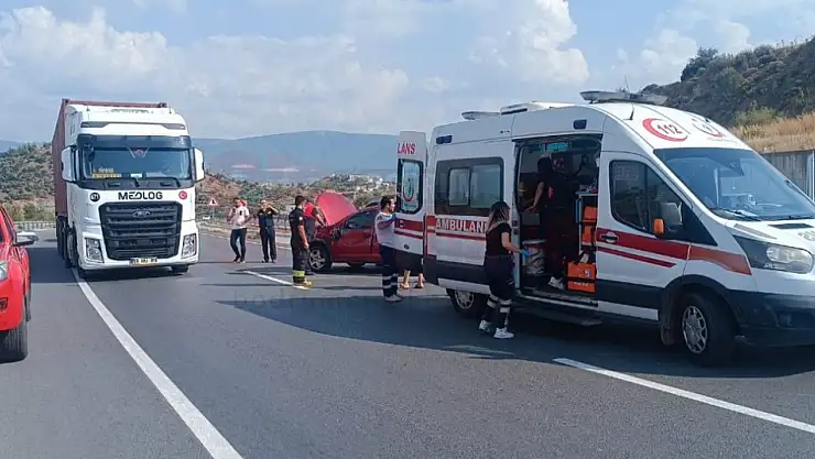 Takla Atan Araçta 2 Kişi Yaralandı