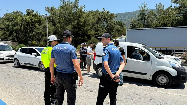 Takside 5 kaçak göçmen yakalandı