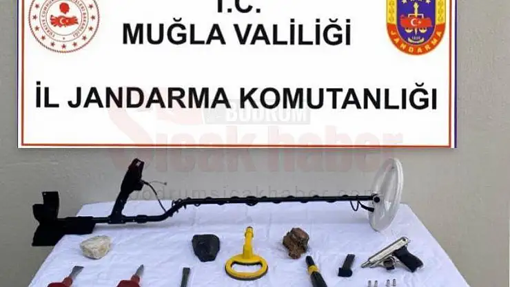TARİHİ ESERLERİ SATMAK İSTERKEN YAKALANDI