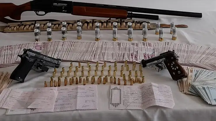 Tefeci operasyonunda 3 şüpheli yakalandı