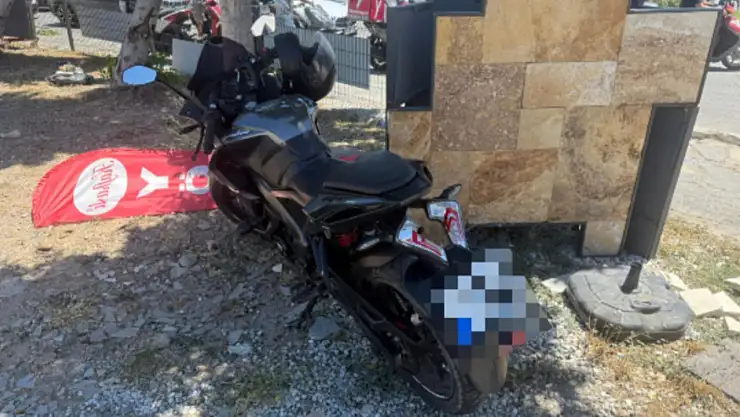 Trafik kazasında bir motosiklet sürücüsü yaralandı