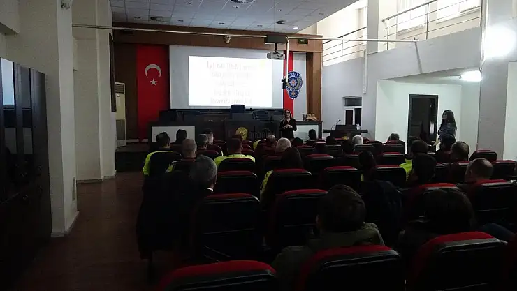 Trafik Polislerine Halkla İlişkiler ve İletişim Eğitimi Verildi
