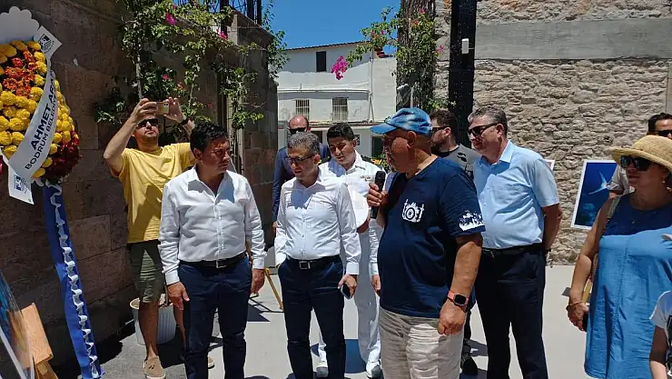 Trafo Bodrum Kafe'de 'Derin Mavi' Sergi Açılışı