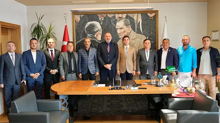 Türkiye Muhtarlar Konfederasyonu Genel Başkanından Başkan Mandalinci'ye ziyaret