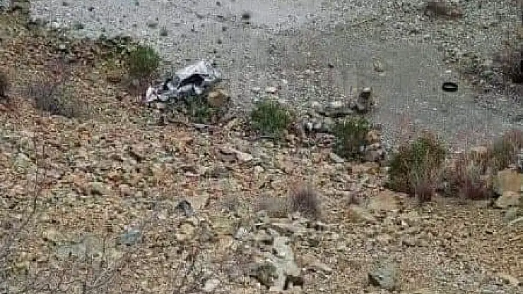 Uçuruma Düşen Araçta 1 Kişi Öldü 2 Kişi Yaralandı