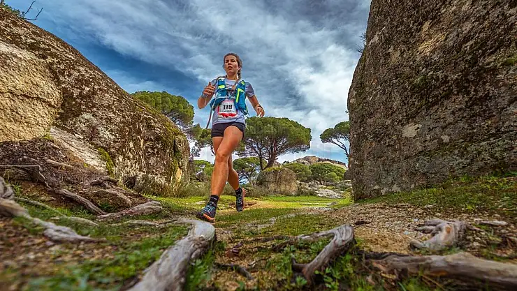 ULUSLARARASI LATMOS MARATONU KOŞULDU