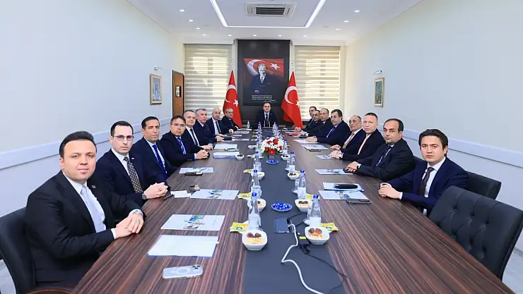 Vali Akbıyık 2025 çalışmalarını değerlendirdi