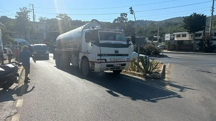 Vidanjöre Çarpan Motosiklet Sürücüsü Yaralandı