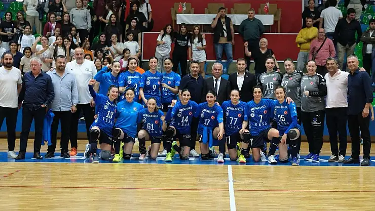 Yalıkavakspor Finale Yükseldi: Üsküdar Serisini 2-0'la Geçti