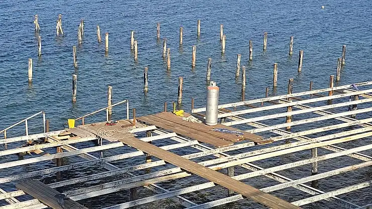 Yalıkavak'ta Kaçak İskeleler Kaldırıldı