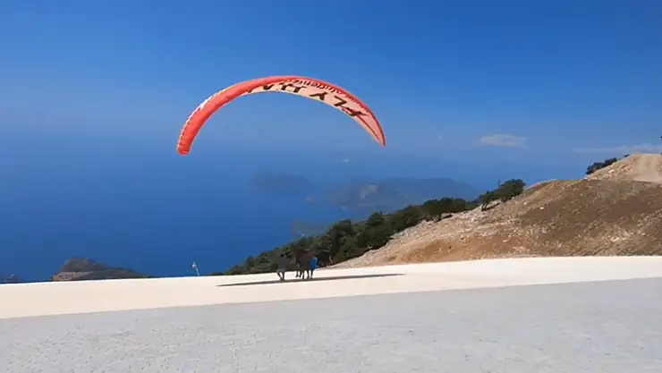 Yamaç Paraşüt Pilotlarına Eğitim Verildi