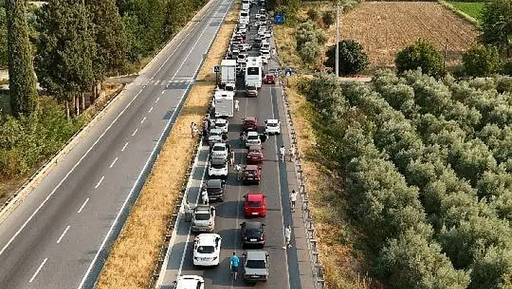 Yangın Nedeniyle Trafiğe Kapatılan Aydın-Muğla Karayolu Açıldı