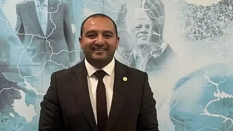 Yaşar Yıldız görevinden istifa etti