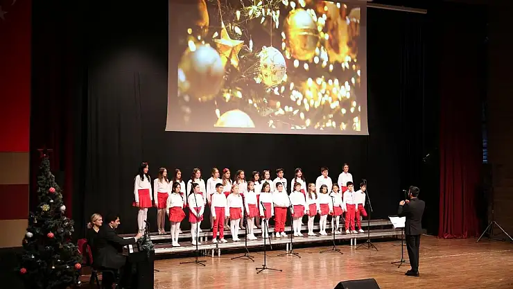 Yeni Yıla Özel Sanat Rüzgarı Esti