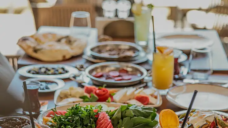 Yirmibir Bodrum'dan kışa lezzetli başlangıç ette ustalığını kahvaltıya taşıyor