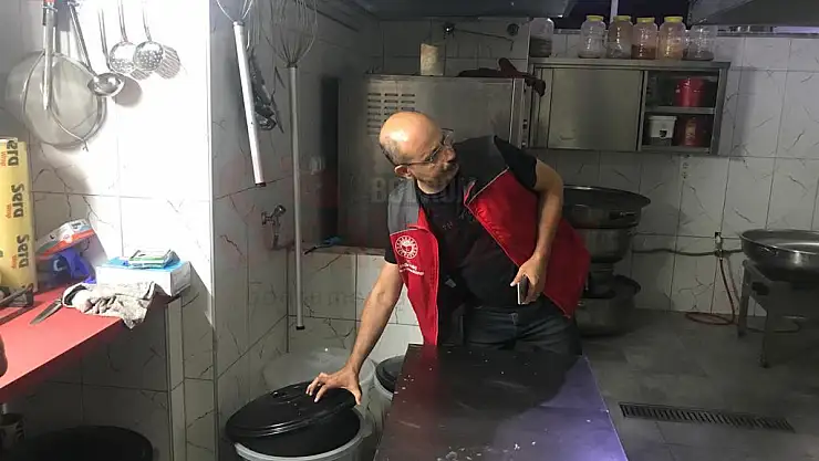 Zehirlenmeler ile İlgili, İl Tarım ve Orman Müdürlüğü Gece Operasyonu Düzenledi