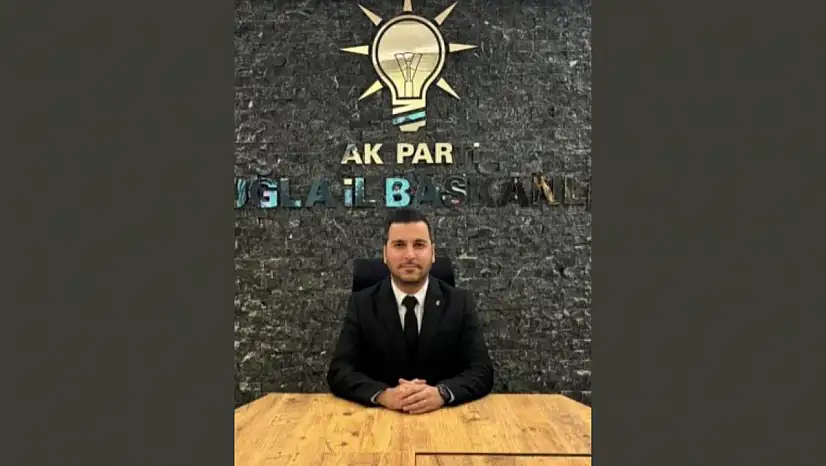 Gençlik Kolları Başkanı görevini devretti