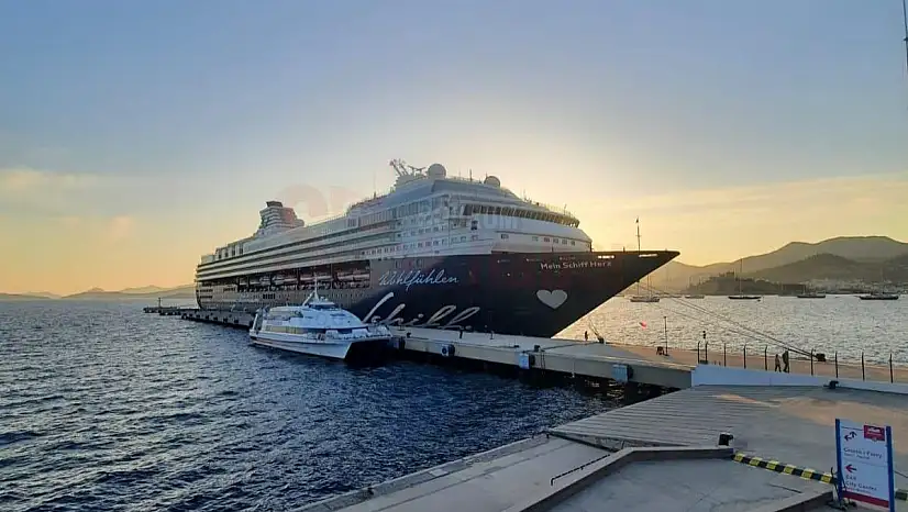 Bin 270 Yolcu ile Bodrum'a Geldi