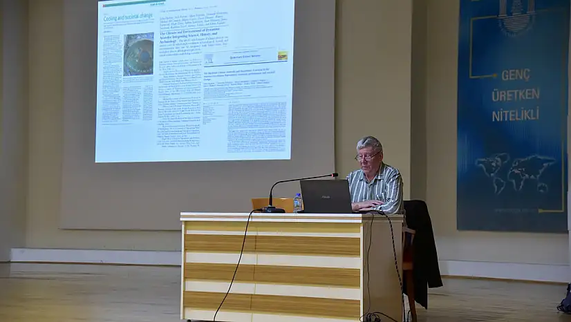 Dünyaca Ünlü Bizans Tarihçisi John Haldon MSKÜ'de öğrencilerle  buluştu