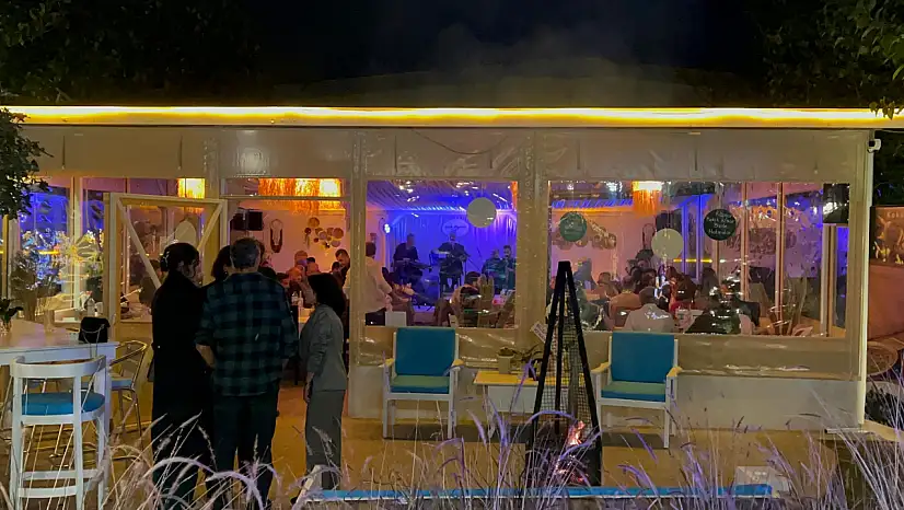 Fasıl ve dostluk gecesinde Ortakent'te bir araya geldiler