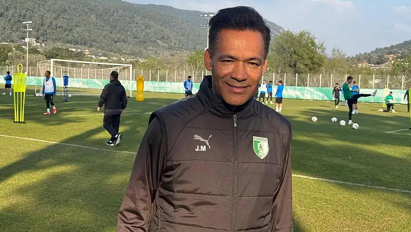 Morais: 'Oyuncularım Övgüyü Hak Ediyor'
