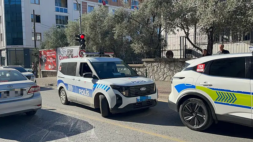 Sokak ortasında kavga paniği