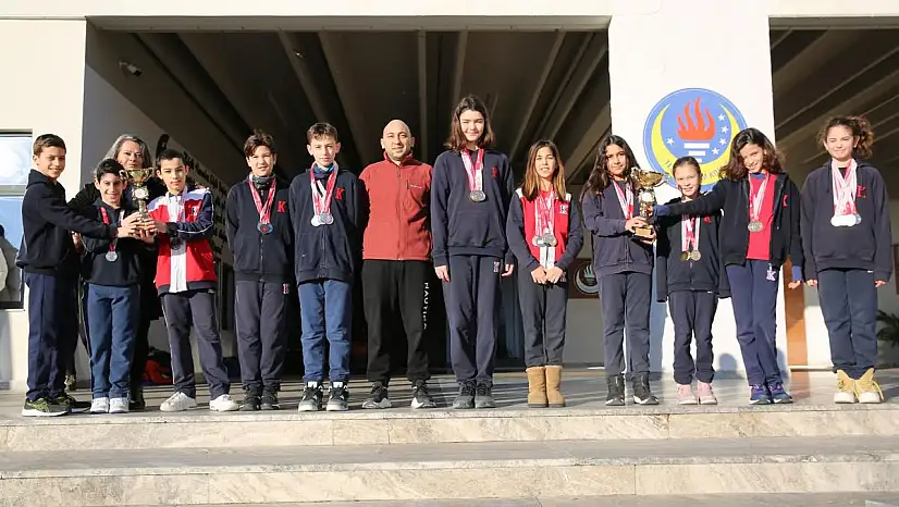 TED Bodrum Koleji'nin Küçük Yüzücülerinden Büyük Başarı