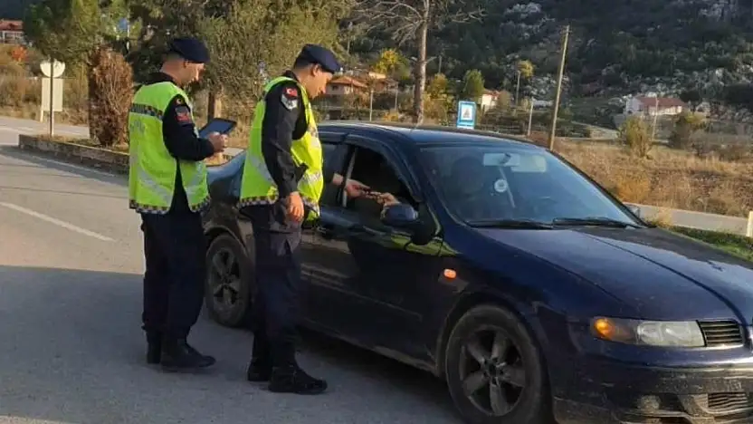 1 haftada 20 bin araç kontrol edildi