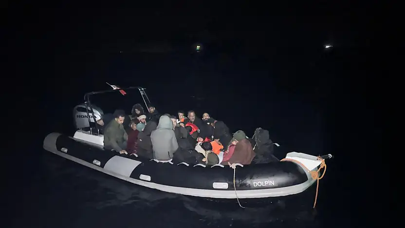 11'i çocuk 31 göçmen kurtarıldı