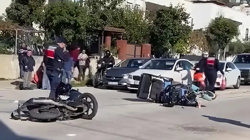 2 motosiklet kafa kafaya çarpıştı 1 ölü