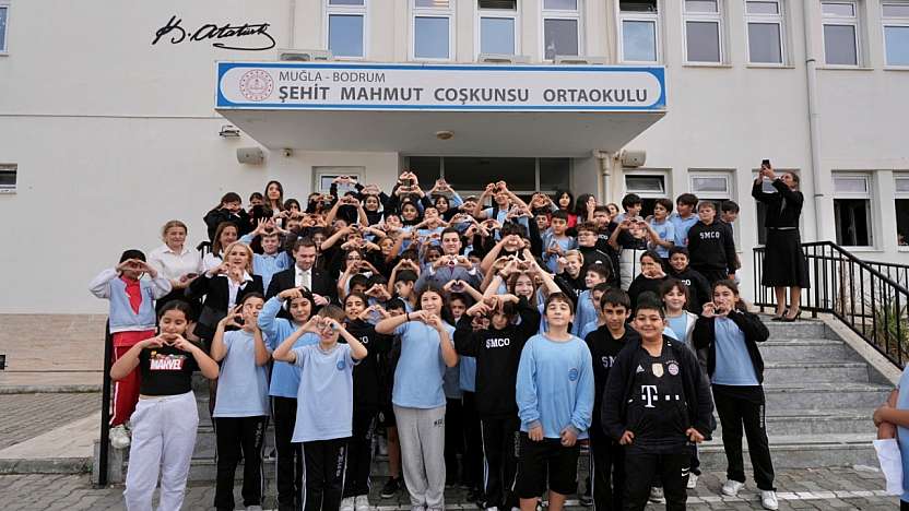 24 Kasım Öğretmenler Günü çoşkuyla kutlandı