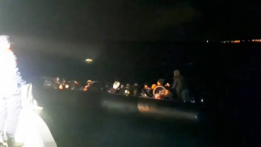 3'ü çocuk 37 düzensiz göçmen yakalandı