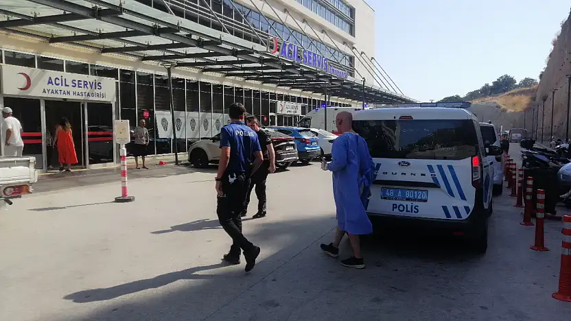 Ameliyat önlüğü ile hastaneden kaçtı ! Polis ekipleri alarma geçti !