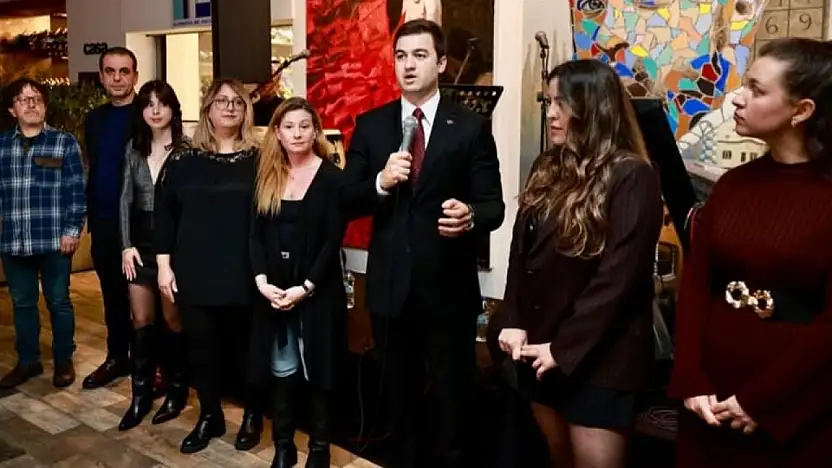 Başkan Mandalinci Mimarlar Odası'nın yeni yıl yemeğinde