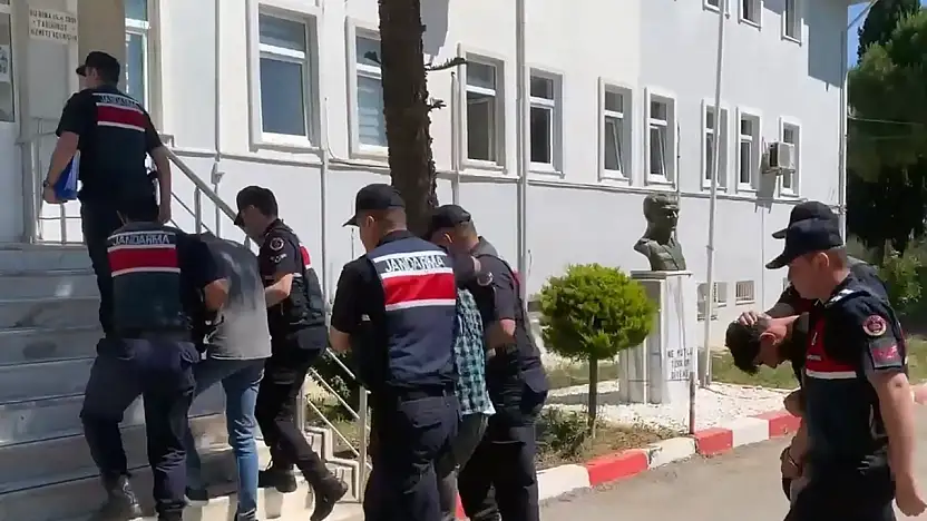 Bayram öncesi zehir tacirlerine darbe