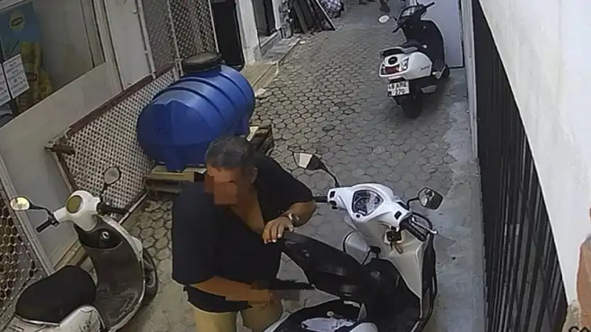 Bıçaklı Sopalı Kavga Kamerada ! Kan Donduran Anlar Ortaya Çıktı !