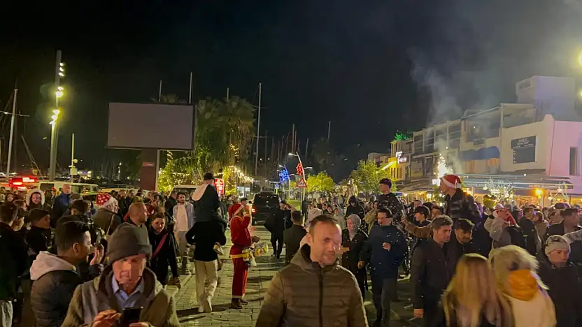 Bodrum yeni yılı büyük bir coşku ve yoğun katılımla karşıladı