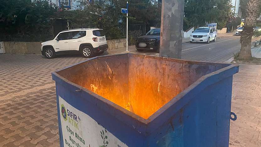 Çöp konteyneri yangını tehlike yarattı !