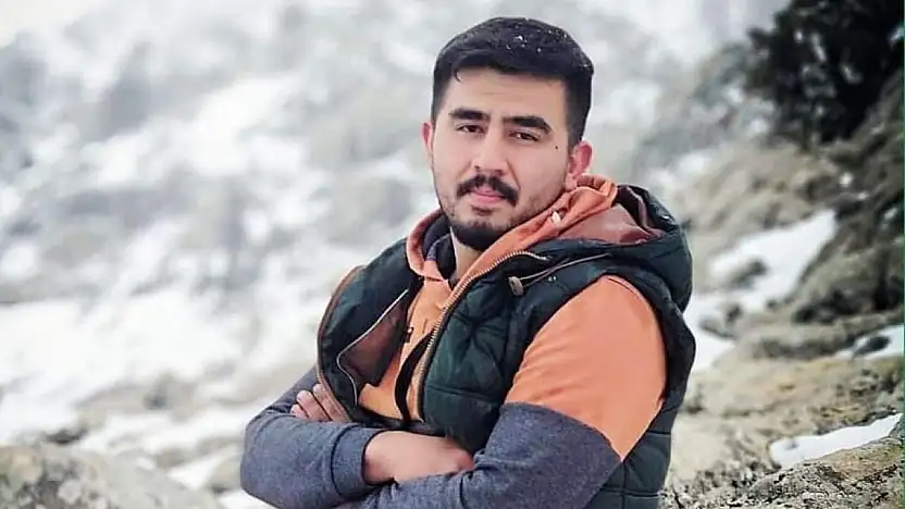 Evinin önündeki dükkânda ölü bulunan gencin kimliği belli oldu