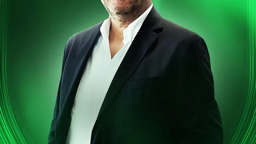 Fikret Öztürk Bayrağı Aşkın Demir'e Devretti