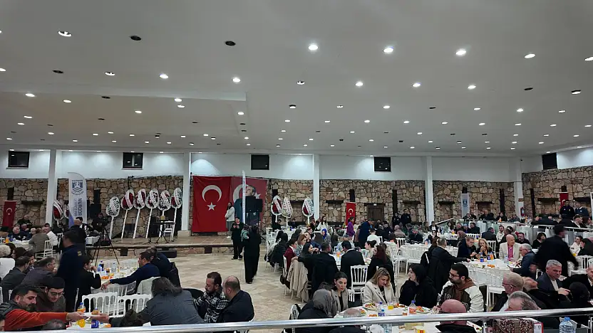 Hamsi festivali öncesi Bodrum'da Karadeniz rüzgârı esti