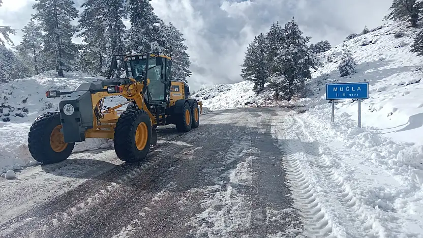 Karla mücadele aralıksız devam ediyor