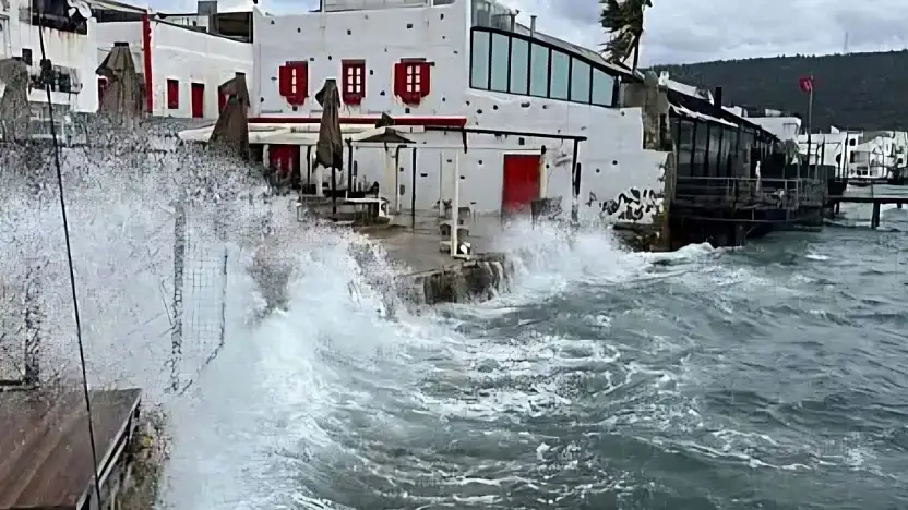 Kuvvetli rüzgar ve fırtına uyarısı