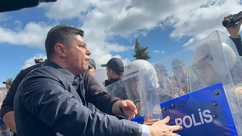 Marmaris Belediye Başkanı  Acar Ünlü'nün yargılandığı dava ertelendi