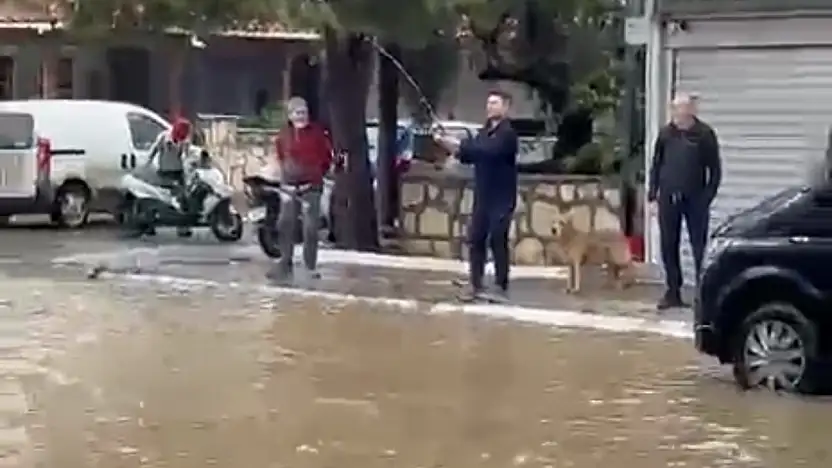 Milas sular altında kaldı