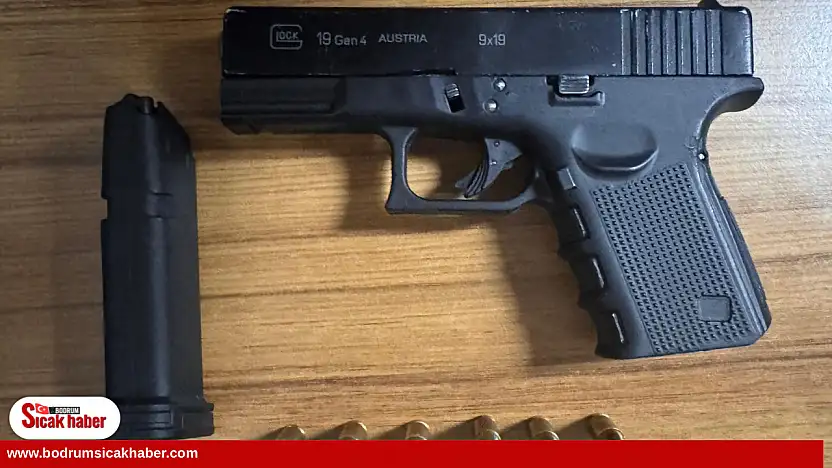 Motosiklet selesinden tabanca çıktı