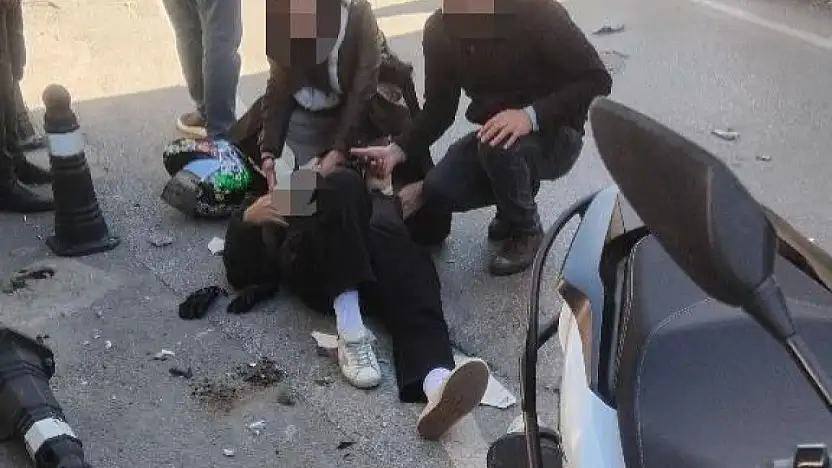 Motosikletler kafa kafaya çarpıştı 1 yaralı