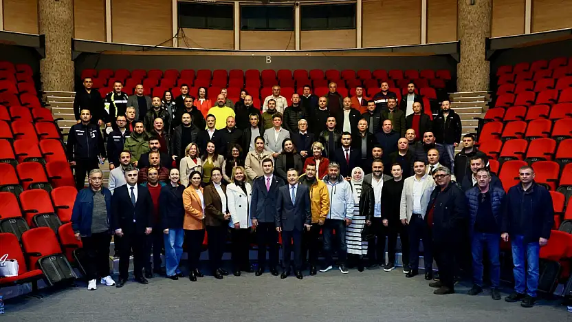 Muhtarlar yılın son toplantısında bir araya geldi