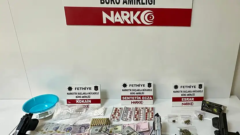 Narkotik Operasyonunda Silah ve Uyuşturucu Ele Geçirildi