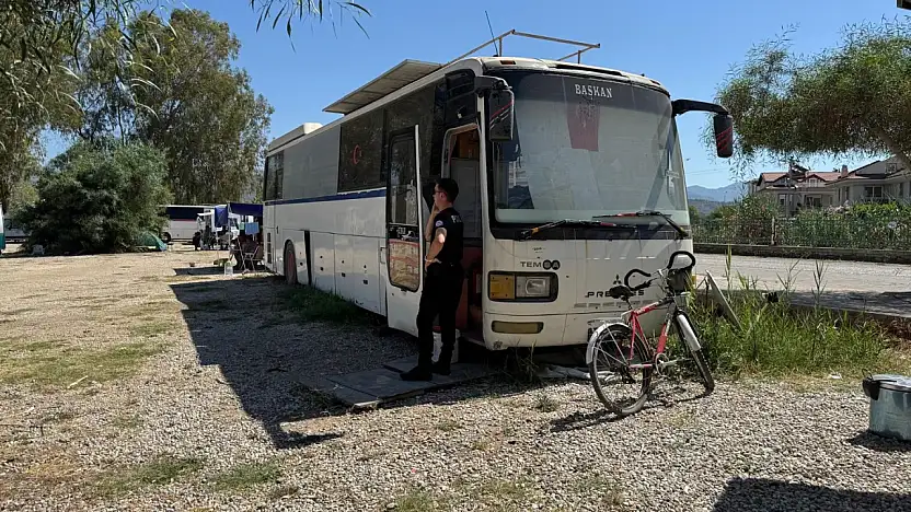 Otobüste yaşayan şoför ölü bulundu